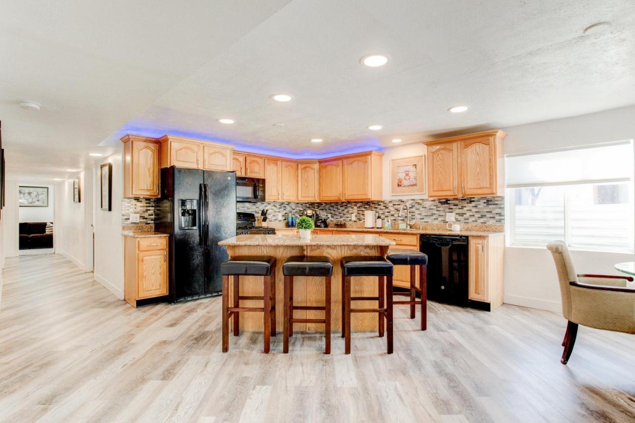 Modern Private Whole Unit 4 Bedroom Guest Suite King Bed Salt Lake City Exteriér fotografie