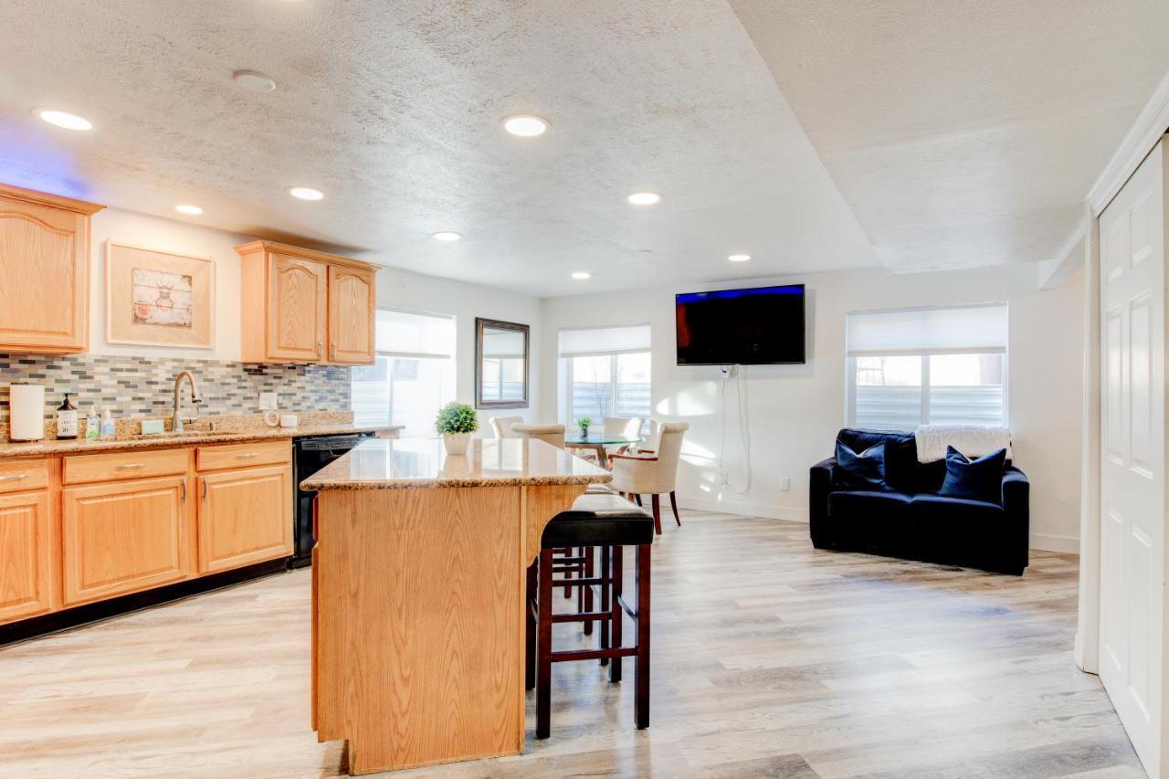 Modern Private Whole Unit 4 Bedroom Guest Suite King Bed Salt Lake City Exteriér fotografie