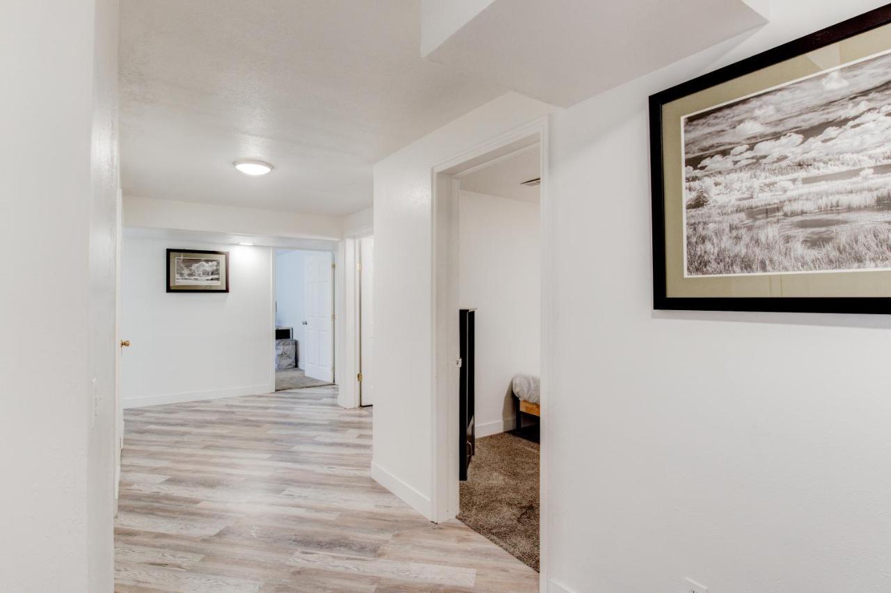 Modern Private Whole Unit 4 Bedroom Guest Suite King Bed Salt Lake City Exteriér fotografie